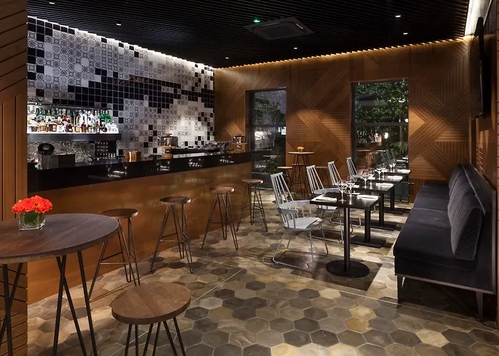 Отель Hotel Sadova Гданьск